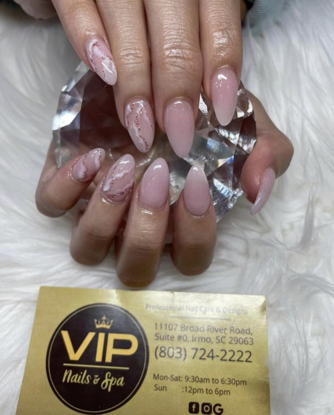VIP Nails & Spa nail photo 2